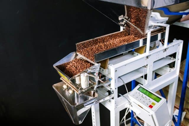 material availability tracking with computer vision